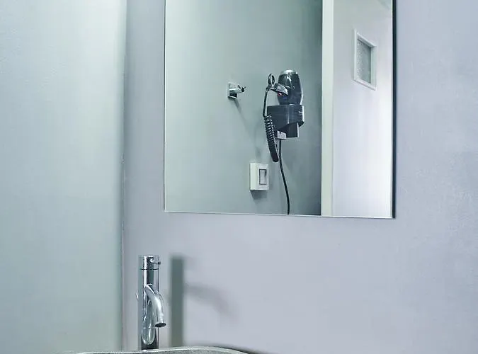 Sanyan - Adults Only